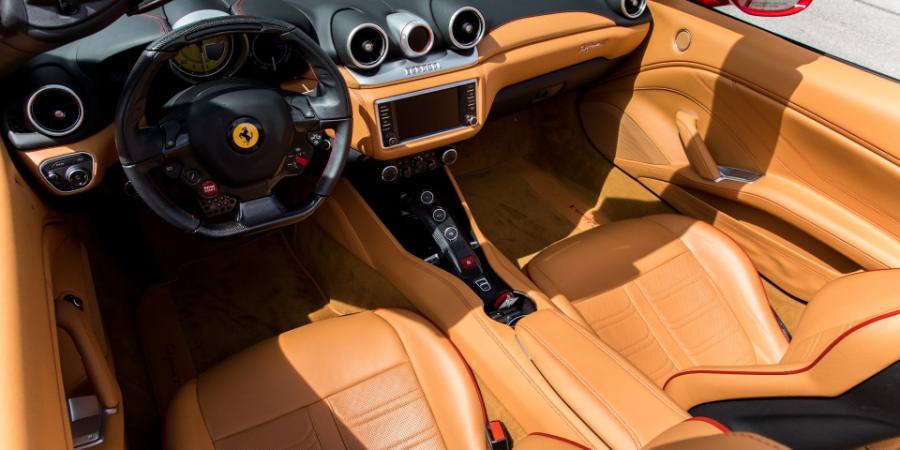 Ferrari-California-T_Rent Marbella 900450 1