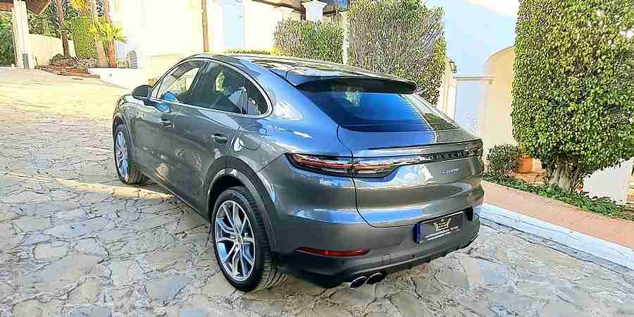 Porche Cayenne Hibrid rent Marbella 9004501 2